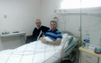 Genel Sekreter Akın Üner, Ayhan Çokşen'i Ziyaret Etti Genel Sekreter Akın Üner, Ayhan Çokşen'i Ziyaret Etti