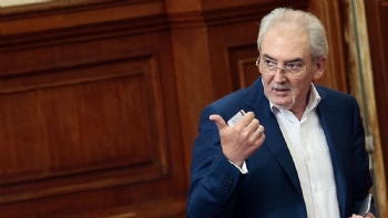 Lütfi Mestan: Türkler'e Azınlık Statüsü İstiyoruz Lütfi Mestan: Türkler'e Azınlık Statüsü İstiyoruz