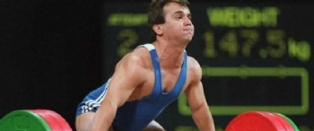 Karadenizli Hemşehrileri Naim İçin Ağlıyor Karadenizli Hemşehrileri Naim İçin Ağlıyor