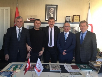 Rumeli Balkan Türkleri Federasyonu'nda Bayrak Değişimi Rumeli Balkan Türkleri Federasyonu'nda Bayrak Değişimi