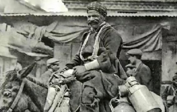 Selanik Sütçüsü, Ramiz Efendi ve Mavrova'dan Aldım Sümbül Selanik Sütçüsü, Ramiz Efendi ve Mavrova'dan Aldım Sümbül
