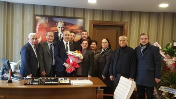 Kamu Hastanelerinden Sorumlu Başkan Kılınç, Hemşehrilerini Makamında Ağırladı Kamu Hastanelerinden Sorumlu Başkan Kılınç, Hemşehrilerini Makamında Ağırladı