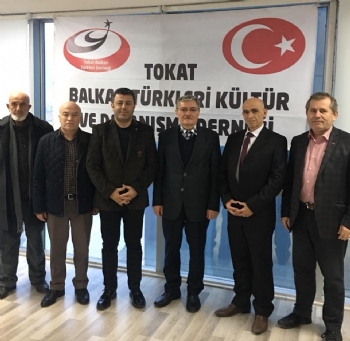 Eski Bakan Tokat Balkan Türkleri Derneği'nde Eski Bakan Tokat Balkan Türkleri Derneği'nde