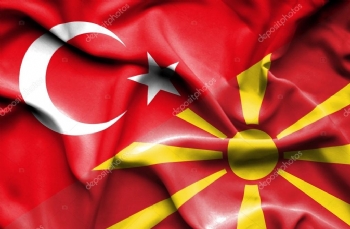 Makedonya'da Türk Bayrağına Saygısızlık